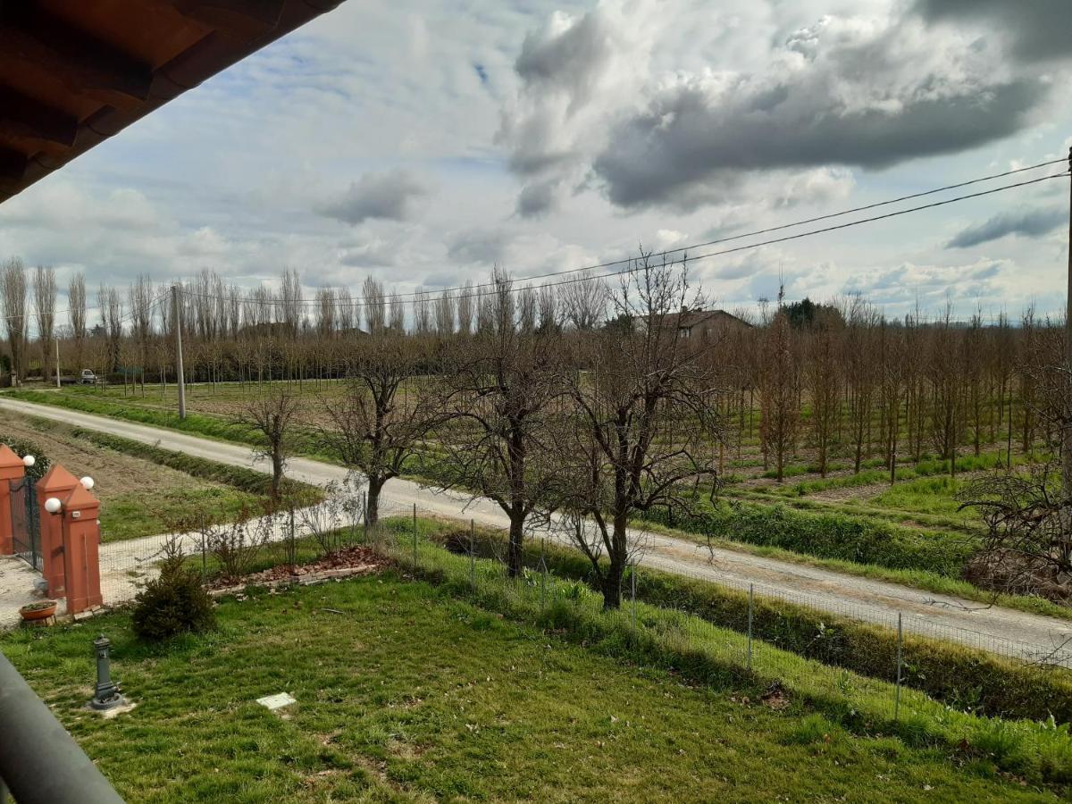 Santa Maria Di Lorgana Panzió Minerbio Kültér fotó